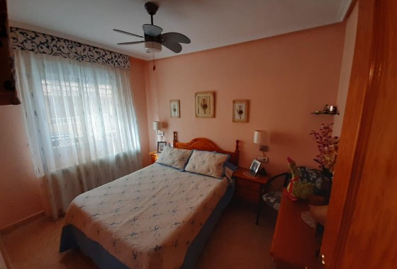 Resale - Apartment - Torrevieja - Playa de los locos