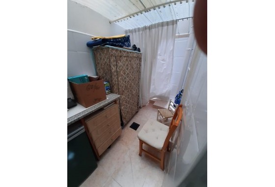 Segunda Mano - Apartamento - Torrevieja - Playa de los locos