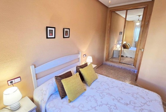 Resale - Apartment - Torrevieja - torrevieja