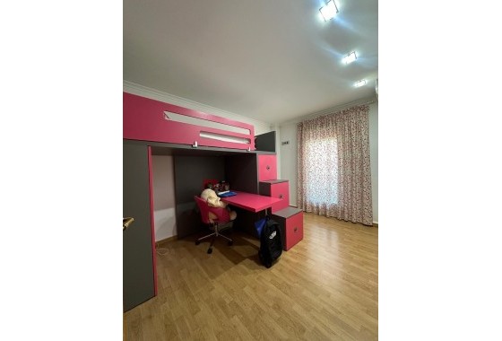 Segunda Mano - Apartamento - Torrevieja - torrevieja