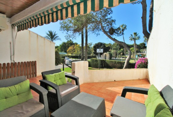 Resale - Apartment - Villamartin