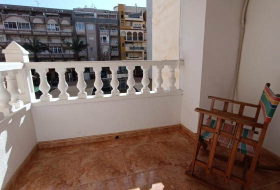 Resale - Apartment - Torrevieja - torrevieja