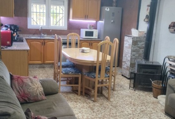 Segunda Mano - country house - Hondón de las Nieves