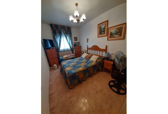 Resale - Apartment - Torrevieja - Estacion de autobuses