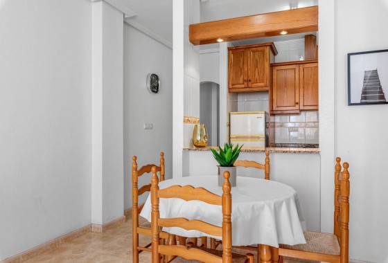 Resale - Apartment - Torrevieja - Parque las naciones