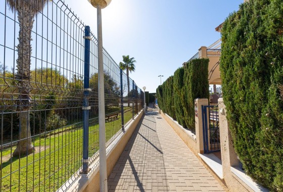 Resale - Townhouse - Pilar de la Horadada - Mil Palmeras