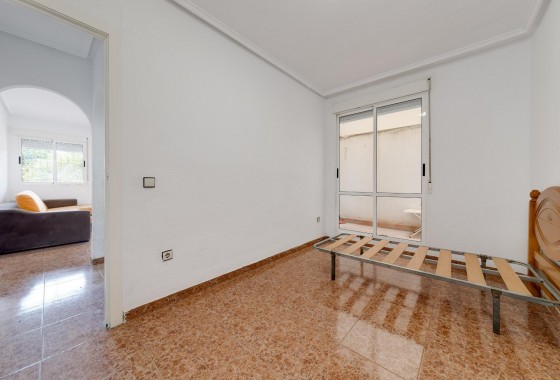 Resale - Apartment - Torrevieja - Centro