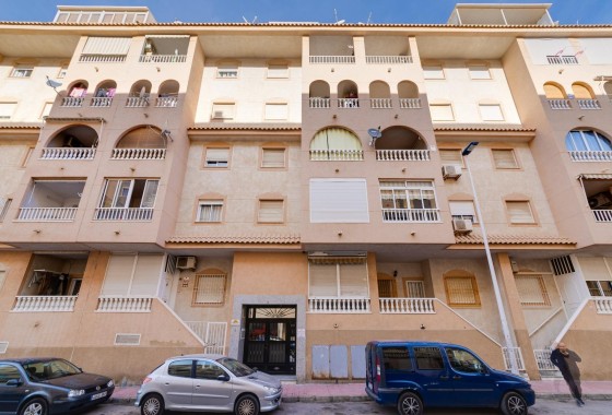 Resale - Apartment - Torrevieja - Centro