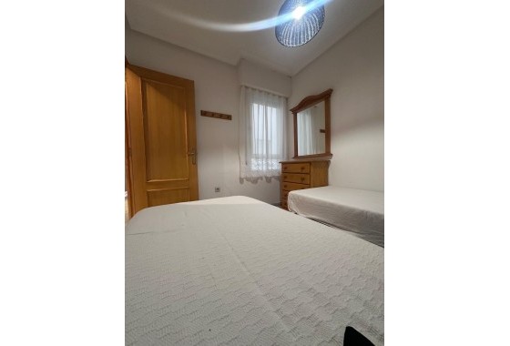 Segunda Mano - Apartamento - Torrevieja - torrevieja