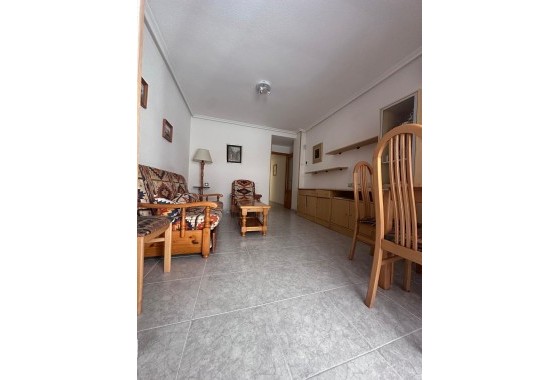 Segunda Mano - Apartamento - Torrevieja - torrevieja