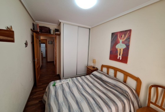 Resale - Apartment - Torrevieja - torrevieja