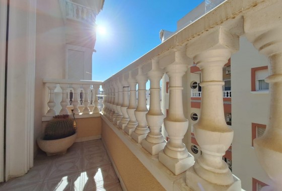 Resale - Apartment - Torrevieja - torrevieja