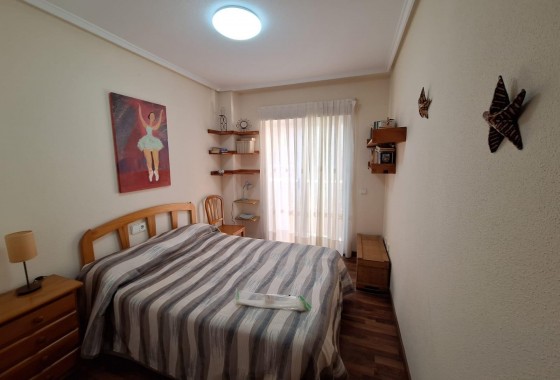 Resale - Apartment - Torrevieja - torrevieja