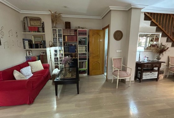 Resale - Detached Villa - Los Montesinos