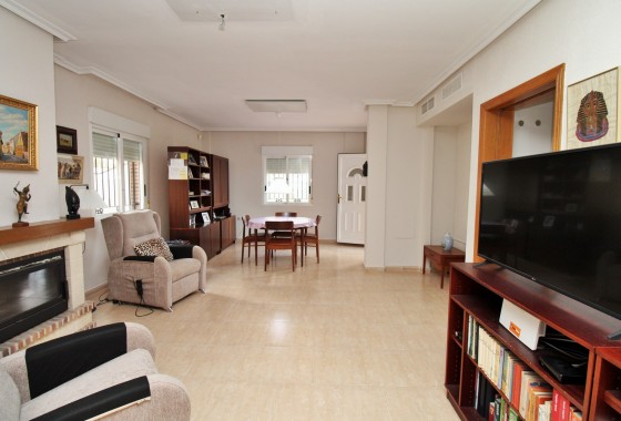 Revente - Villa - Cabo Roig