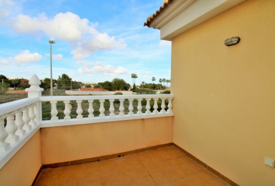 Revente - Villa - Cabo Roig