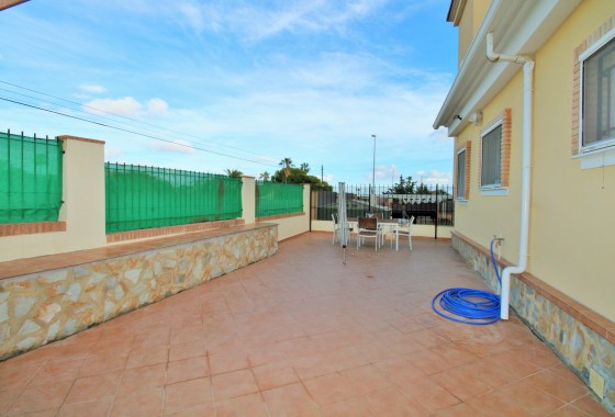 Revente - Villa - Cabo Roig