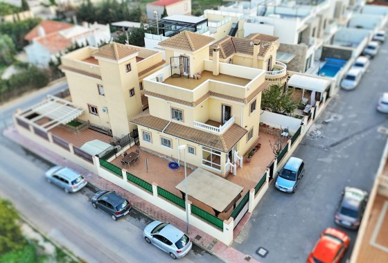 Revente - Villa - Cabo Roig