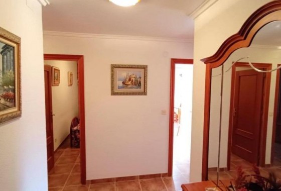 Resale - Apartment - Torrevieja - Acequion