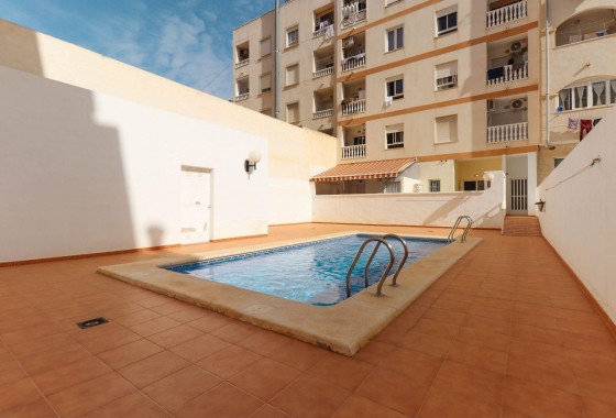 Resale - Apartment - Torrevieja - torrevieja