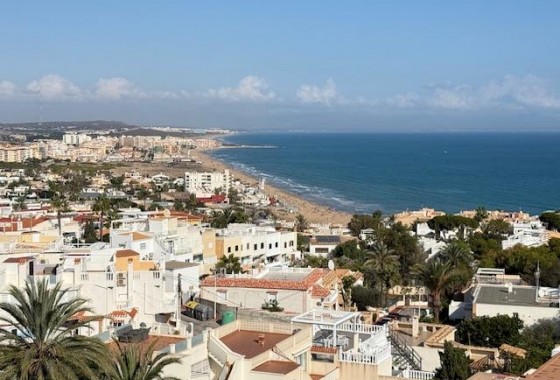 Resale - Apartment - Torrevieja - Cabo cervera