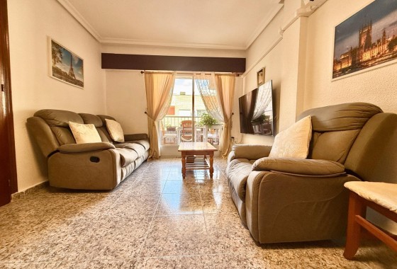 Resale - Apartment - Torrevieja - Playa del cura