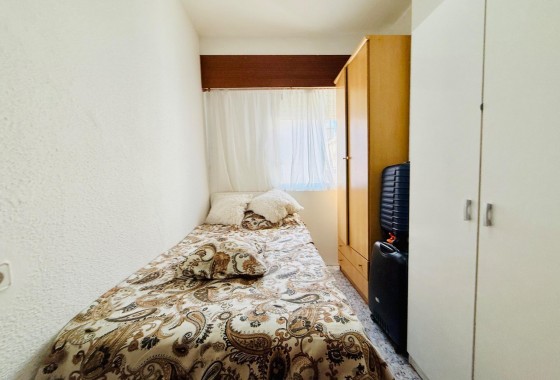 Segunda Mano - Apartamento - Torrevieja - Playa del cura