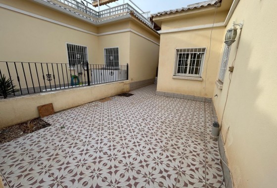 Resale - Bungalow - Torrevieja - La siesta