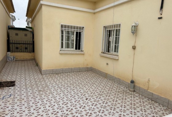 Resale - Bungalow - Torrevieja - La siesta