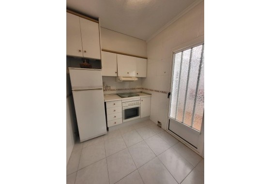 Resale - Bungalow - Torrevieja - Carrefour