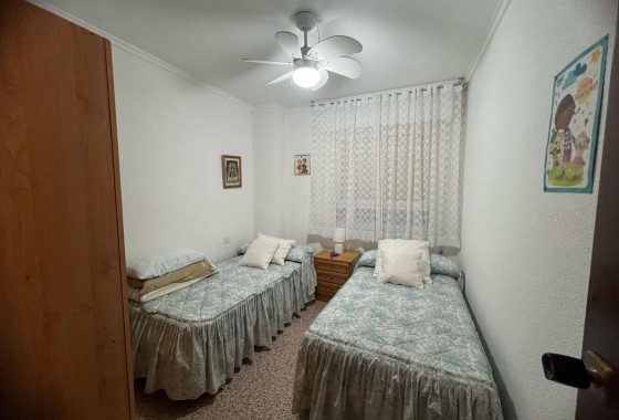 Resale - Apartment - Torrevieja - La Mata