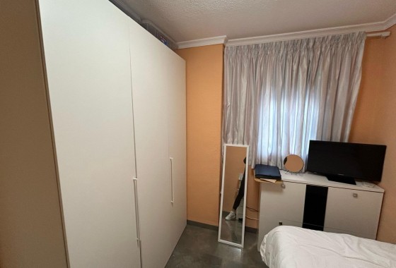 Resale - Apartment - Torrevieja - Playa del cura