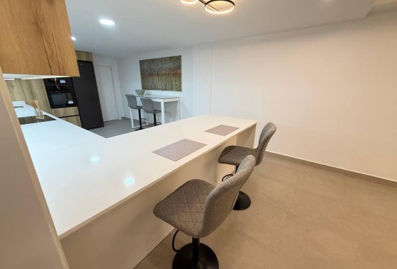 Resale - Apartment - Guardamar del Segura - Pueblo