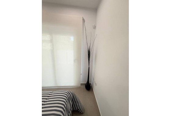 Resale - Apartment - Guardamar del Segura - Pueblo