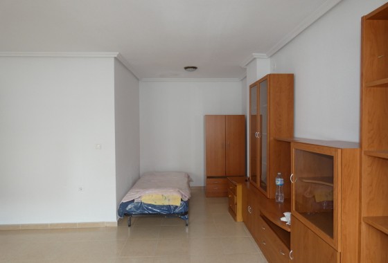 Resale - Apartment - Torrevieja - Torrevieja Centro