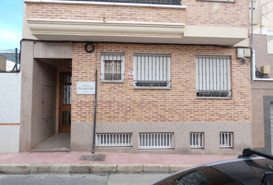 Resale - Apartment - Torrevieja - Torrevieja Centro