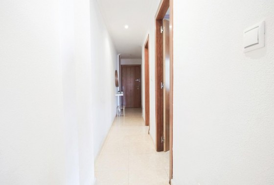 Resale - Apartment - Torrevieja - Centro