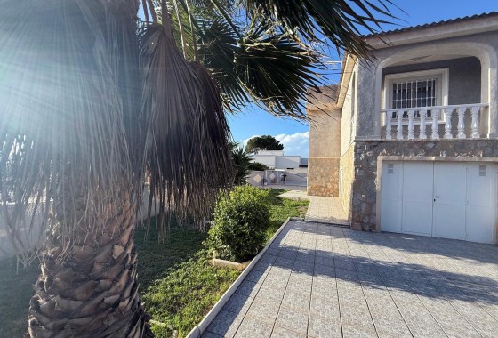 Resale - Detached Villa - Torrevieja - Los Balcones - Los Altos del Edén