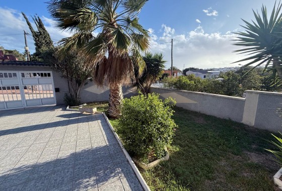 Resale - Detached Villa - Torrevieja - Los Balcones - Los Altos del Edén