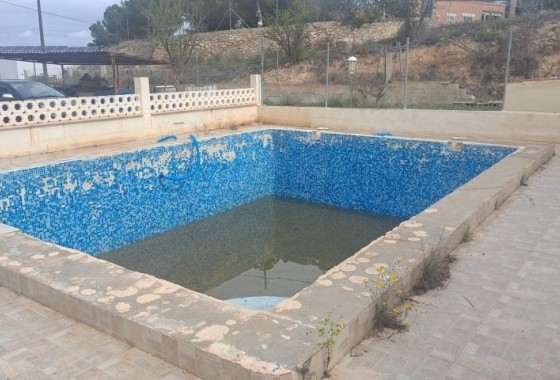 Resale - country house - Hondón de las Nieves