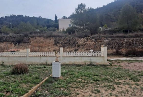 Resale - country house - Hondón de las Nieves