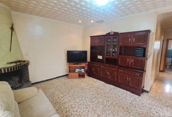 Resale - country house - Hondón de las Nieves