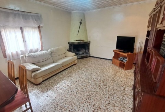 Resale - country house - Hondón de las Nieves
