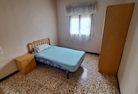 Resale - country house - Hondón de las Nieves