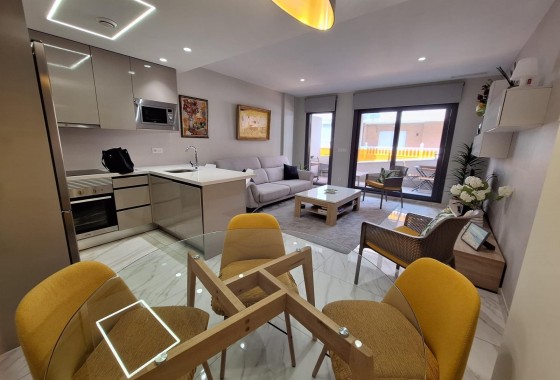Resale - Apartment - Torrevieja - torrevieja
