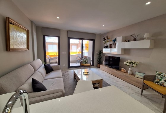 Resale - Apartment - Torrevieja - torrevieja