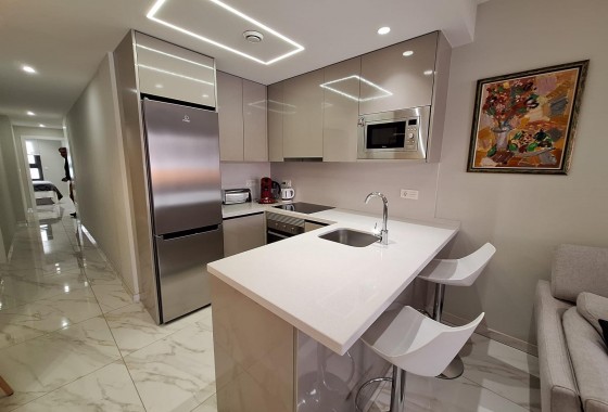 Resale - Apartment - Torrevieja - torrevieja