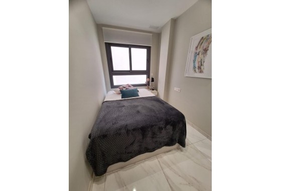 Resale - Apartment - Torrevieja - torrevieja