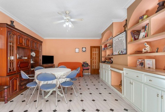 Resale - Apartment - Torrevieja - torrevieja