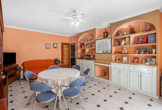 Resale - Apartment - Torrevieja - torrevieja